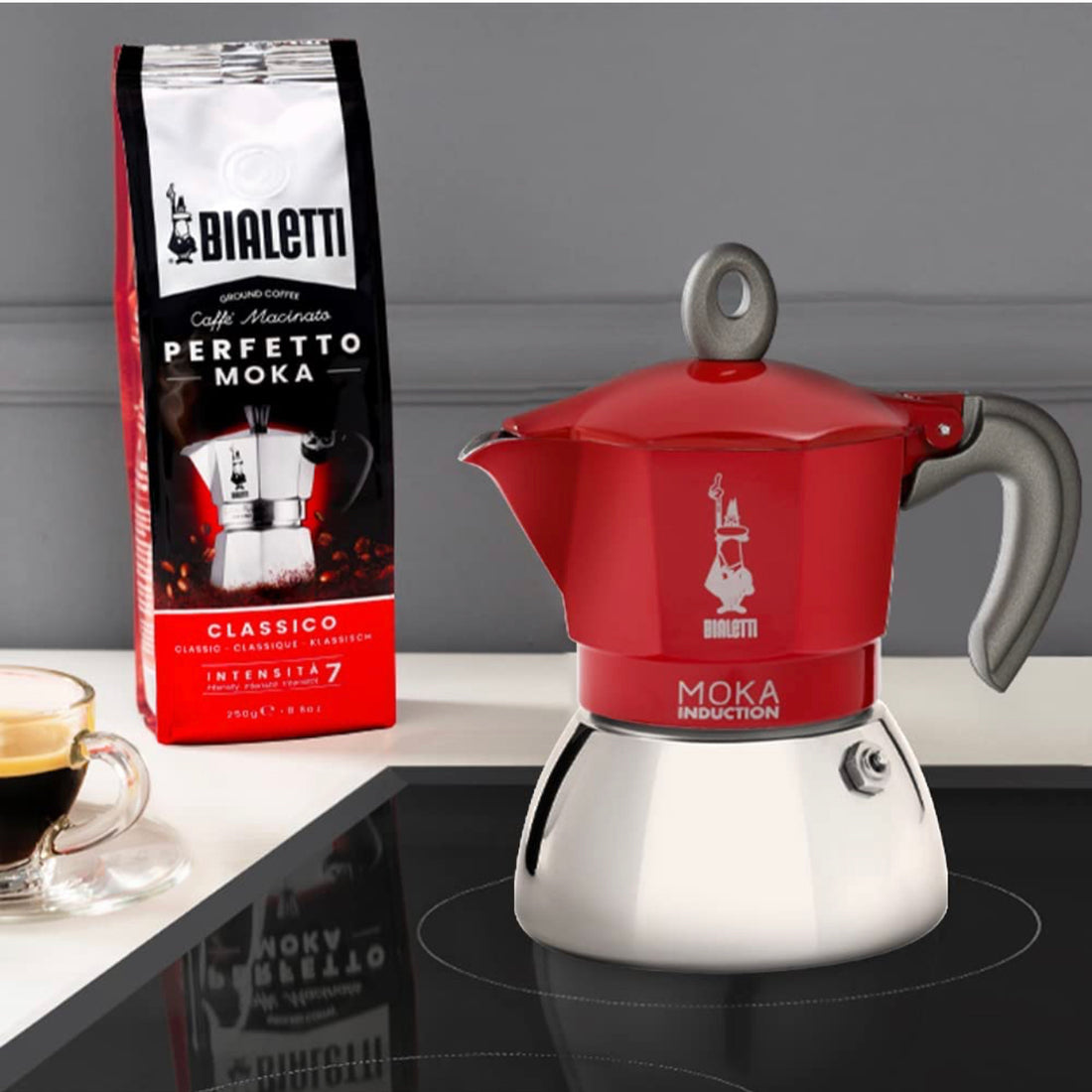 Bialetti - Moka Induction, Moka Pot, Suitable for all Types of Hobs, 6 Cups Espresso (7.9 Oz), Red